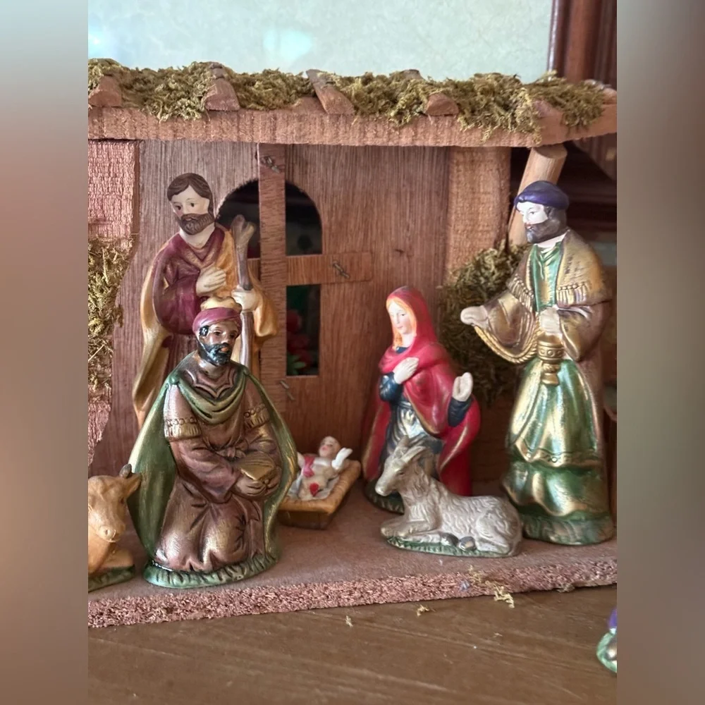 Vintage 1994 Porcelain Hand-Painted Nativity Set – Multi-Color Holiday Décor